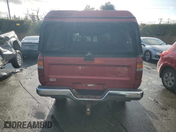 1993 Toyota Pickup DLX с VIN JT4VN13D0P5126559, выставлен на аукционе Copart как лот 49185285 с пробегом 195 087 миль миль и Списание • Salvage title. История ставок и продаж доступна на DreamBid. Изображение 6.