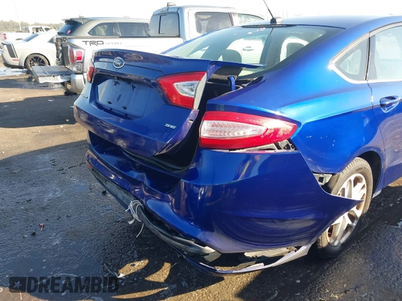 2015 Ford Fusion SE with VIN 3FA6P0H74FR146391, listed as a IAAI auction lot 40663523 with 224,496 mi miles. Bid and sale history available at carsss.com. Image 6.