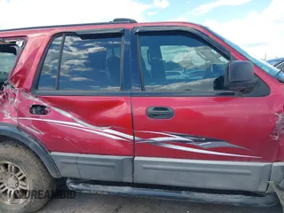 2004 Ford Expedition XLS z VIN 1FMRU13W64LA49642, wystawiony jako IAAI lot #42236070 z przebiegiem Nie podano mil oraz . Historia ofert i sprzedaży dostępna na DreamBid. Obrazek 13.