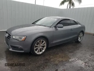 2013 Audi A5 Premium Plus z VIN WAULFAFR8DA043389, wystawiony jako Copart lot #58478475 z przebiegiem 181 434 mil mil oraz Czysty tytuł • Clean title. Historia ofert i sprzedaży dostępna na DreamBid. Obrazek 1.