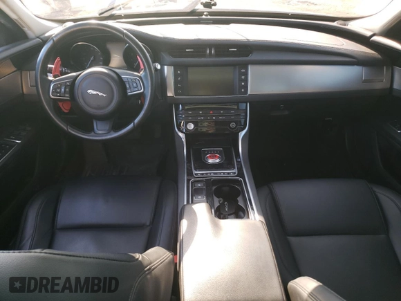 2017 Jaguar XF 35t Premium with VIN SAJBD4BVXHCY30154, listed as a Copart auction lot 76931694 with 95,207 mi miles and Clean Title. Bid and sale history available at carsss.com. Image 8.