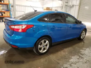 2012 Ford Focus SE with VIN 1FAHP3F23CL284886, listed as a Copart auction lot 54786475 with 111,666 mi miles and Salvage Title. Bid and sale history available at carsss.com. Image 3.