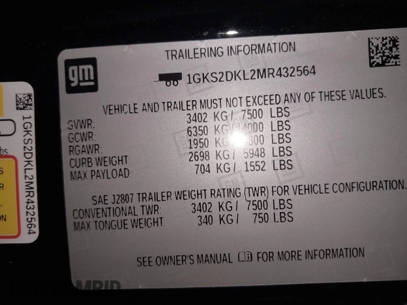 2021 GMC Yukon Denali with VIN 1GKS2DKL2MR432564, listed as a IAAI auction lot 41392475 with 44,045 mi miles. Bid and sale history available at carsss.com. Image 9.