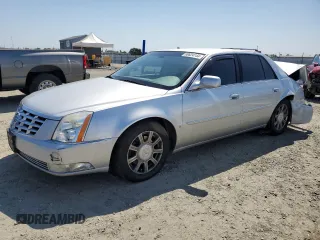 2010 Cadillac DTS 1SA z VIN 1G6KA5EYXAU100721, wystawiony jako Copart lot #69624144 z przebiegiem 175 627 mil mil oraz Szkoda całkowita • Salvage title. Historia ofert i sprzedaży dostępna na DreamBid. Obrazek 1.