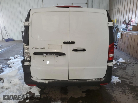 2018 Mercedes-Benz Metris Cargo with VIN WD3PG3EA1J3492898, listed as a Copart auction lot 72362084 with 130,100 mi miles and Clean Title. Bid and sale history available at carsss.com. Image 6.