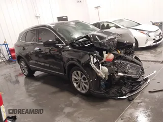 2019 Lincoln MKC Select with VIN 5LMCJ2D9XKUL38783, listed as a IAAI auction lot 41599046 with 34,026 mi miles. Bid and sale history available at carsss.com. Image 1.