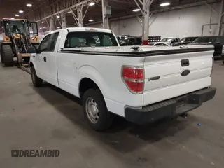 2014 Ford F-150 XL z VIN 1FTFX1CF5EKG53334, wystawiony jako IAAI lot #42278412 z przebiegiem 172 450 mil mil oraz . Historia ofert i sprzedaży dostępna na DreamBid. Obrazek 3.