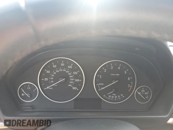 2014 BMW 3 Series 328i xDrive с VIN WBA3B5C50EF599611, выставлен на аукционе Copart как лот 61939875 с пробегом Не указан миль и Списание • Salvage title. История ставок и продаж доступна на DreamBid. Изображение 9.