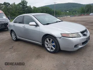 2005 Acura TSX with VIN JH4CL96895C034755, listed as a IAAI auction lot 42611349 with 329,264 mi miles and . Bid and sale history available at DreamBid. Image 1.