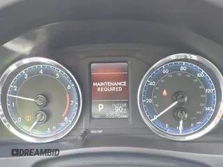 2018 Toyota Corolla L с VIN 5YFBURHE9JP843252, выставлен на аукционе IAAI как лот 42227460 с пробегом 33 576 миль миль и . История ставок и продаж доступна на DreamBid. Изображение 7.