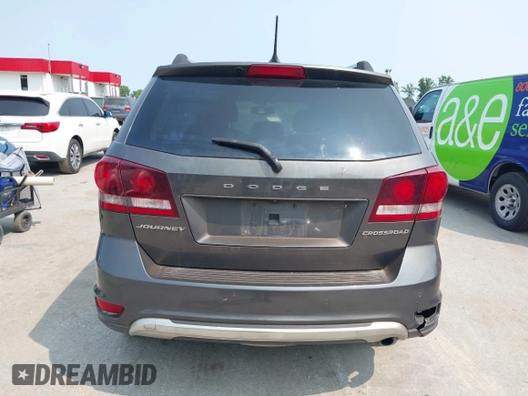 2017 Dodge Journey Crossroad Plus with VIN 3C4PDCGB5HT613080, listed as a IAAI auction lot 42425123 with 114,413 mi miles and . Bid and sale history available at DreamBid. Image 16.
