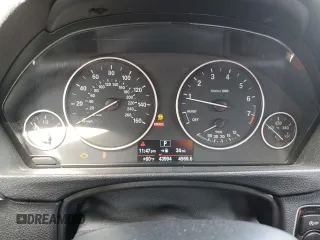 2015 BMW 3 Series 328i with VIN WBA3C1C54FK121402, listed as a Copart auction lot 50267995 with 43,994 mi miles and Salvage Title. Bid and sale history available at carsss.com. Image 9.
