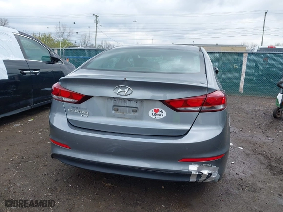 2018 Hyundai Elantra SE with VIN KMHD74LF3JU659748, listed as a IAAI auction lot 41971050 with 124,851 mi miles. Bid and sale history available at carsss.com. Image 17.