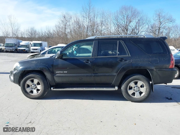 2004 Toyota 4Runner Limited with VIN JTEBU17R948024436, listed as a IAAI auction lot 41313171 with 202,697 mi miles. Bid and sale history available at carsss.com. Image 14.