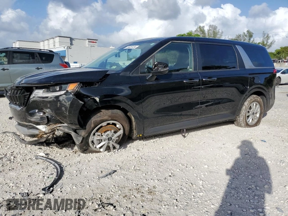 2024 Kia Carnival LX with VIN KNDNB4H39R6325018, listed as a Copart auction lot 79029134 with 14,111 mi miles and Salvage Title. Bid and sale history available at carsss.com. Image 1.