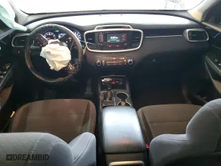 2018 Kia Sorento LX V6 with VIN 5XYPG4A50JG399564, listed as a Copart auction lot 86795594 with 111,088 mi miles and Salvage Title. Bid and sale history available at carsss.com. Image 8.