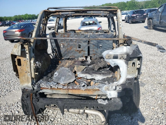 2021 Ford Bronco с VIN 1FMDE5DH5MLB01194, выставлен на аукционе Copart как лот 55064155 с пробегом Не указан миль и На запчасти • Non repairable. История ставок и продаж доступна на DreamBid. Изображение 6.