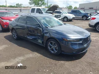 2024 Honda Accord EX с VIN 1HGCY1F31RA088899, выставлен на аукционе IAAI как лот 42158246 с пробегом 9 072 миль миль и . История ставок и продаж доступна на DreamBid. Изображение 1.
