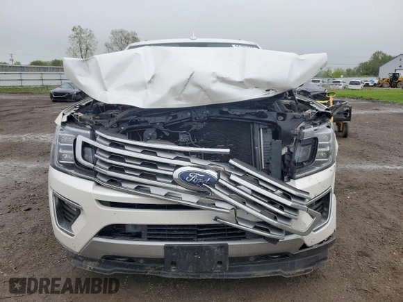 2019 Ford Expedition Max Limited with VIN 1FMJK2AT4KEA03732, listed as a Copart auction lot 55733215 with 76,962 mi miles and Salvage title. Bid and sale history available at DreamBid. Image 5.