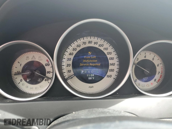 2014 Mercedes-Benz C 250 Sport z VIN WDDGF4HB4EG250095, wystawiony jako Copart lot #53650695 z przebiegiem Nie podano mil oraz Szkoda całkowita • Salvage title. Historia ofert i sprzedaży dostępna na DreamBid. Obrazek 9.