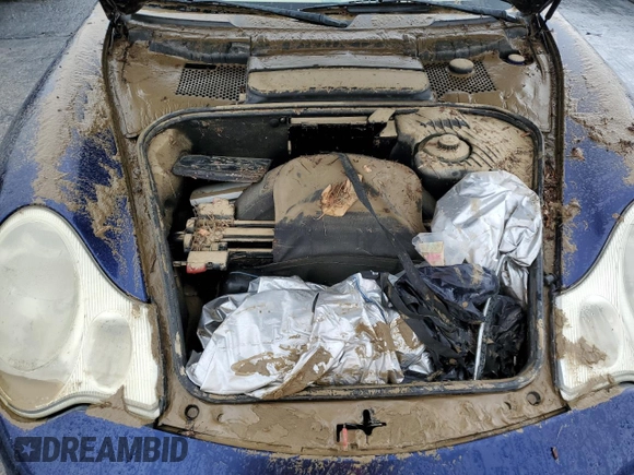 2003 Porsche 911 Carrera with VIN WP0CA29933S652417, listed as a Copart auction lot 44735885 with 0 mi miles and Salvage Title. Bid and sale history available at carsss.com. Image 11.