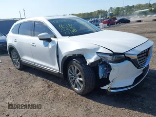2018 Mazda CX-9 Signature with VIN JM3TCBEY5J0232858, listed as a IAAI auction lot 42131815 with 86,278 mi miles and . Bid and sale history available at carsss.com. Image 1.