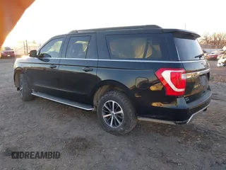 2018 Ford Expedition Max XLT with VIN 1FMJK1JT3JEA34964, listed as a IAAI auction lot 41052233 with 92,156 mi miles and . Bid and sale history available at DreamBid. Image 3.