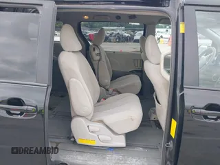 2014 Toyota Sienna LE AAS с VIN 5TDKK3DC6ES429219, выставлен на аукционе IAAI как лот 42787740 с пробегом 171 629 миль миль и . История ставок и продаж доступна на DreamBid. Изображение 8.
