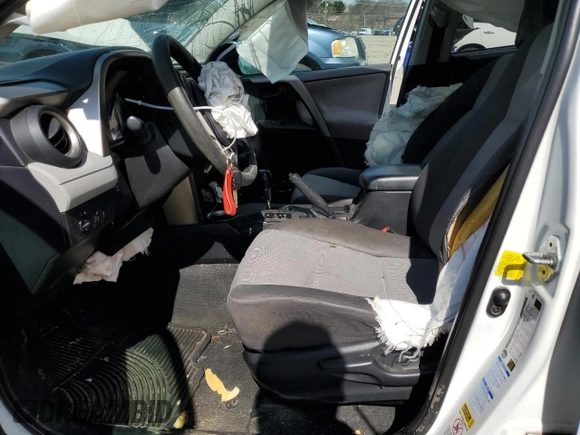 2015 Toyota RAV4 LE with VIN 2T3BFREV3FW314679, listed as a Copart auction lot 49963945 with 124,841 mi miles and Salvage title. Bid and sale history available at DreamBid. Image 7.