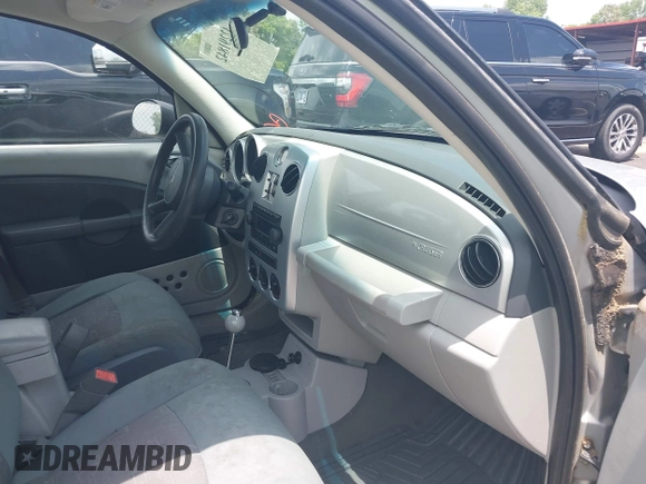 2008 Chrysler PT Cruiser z VIN 3A8FY48B38T140762, wystawiony jako IAAI lot #42291842 z przebiegiem 125 212 mil mil oraz . Historia ofert i sprzedaży dostępna na DreamBid. Obrazek 5.