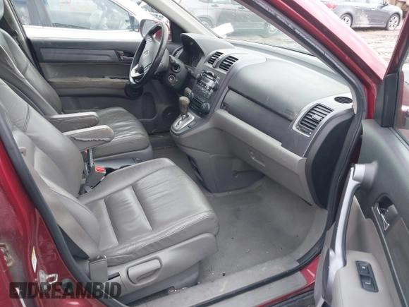 2008 Honda CR-V EX-L with VIN 5J6RE487X8L018270, listed as a IAAI auction lot 41733538 with 202,302 mi miles. Bid and sale history available at carsss.com. Image 5.