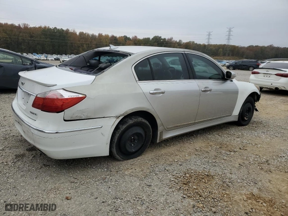 2013 Hyundai Genesis 5.0L R-Spec with VIN KMHGC4DH8DU241666, listed as a Copart auction lot 82330134 with 0 mi miles and Clean Title. Bid and sale history available at carsss.com. Image 3.