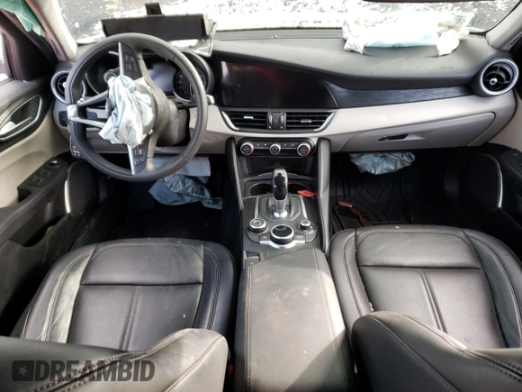2019 Alfa Romeo Giulia Sport with VIN ZARFAMANXK7609508, listed as a Copart auction lot 66820202 with 28,134 mi miles. Bid and sale history available at carsss.com. Image 8.