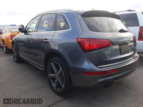 2015 Audi Q5 Premium Plus with VIN WA1DGAFP1FA085242, listed as a Copart auction lot 45513015 with 135,482 mi miles and Clean Title. Bid and sale history available at carsss.com. Image 2.