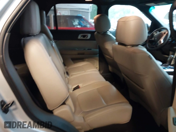 2011 Ford Explorer Limited с VIN 1FMHK8F88BGA06689, выставлен на аукционе IAAI как лот 42224680 с пробегом 171 349 миль миль и . История ставок и продаж доступна на DreamBid. Изображение 8.