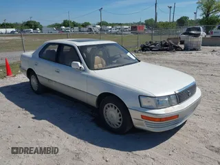 1990 Lexus LS z VIN JT8UF11E0L0037245, wystawiony jako IAAI lot #41847434 z przebiegiem 226 256 mil mil oraz . Historia ofert i sprzedaży dostępna na DreamBid. Obrazek 1.