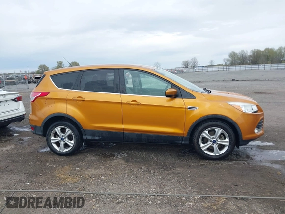 2016 Ford Escape SE with VIN 1FMCU0GX3GUB75572, listed as a IAAI auction lot 41869920 with 154,586 mi miles and . Bid and sale history available at carsss.com. Image 13.