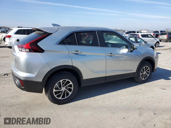 2024 Mitsubishi Eclipse Cross ES z VIN JA4ATUAA6RZ062130, wystawiony jako Copart lot #82241104 z przebiegiem 1 358 mil mil oraz Szkoda całkowita • Salvage title. Historia ofert i sprzedaży dostępna na DreamBid. Obrazek 3.