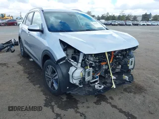 2021 Kia Niro LX with VIN KNDCB3LC2M5472028, listed as a IAAI auction lot 40884859 with 19,985 mi miles. Bid and sale history available at carsss.com. Image 1.