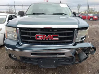 2009 GMC Sierra 1500 SLE with VIN 1GTEK29009Z214672, listed as a IAAI auction lot 41941003 with 165,546 mi miles. Bid and sale history available at carsss.com. Image 12.