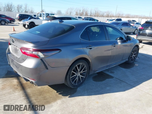 2021 Toyota Camry SE Nightshade with VIN 4T1T11AK8MU589941, listed as a IAAI auction lot 41651556 with 110,283 mi miles and . Bid and sale history available at DreamBid. Image 4.