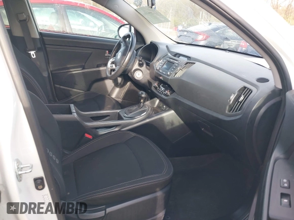 2012 Kia Sportage EX with VIN KNDPCCA29C7243499, listed as a IAAI auction lot 41922367 with 200,563 mi miles and . Bid and sale history available at DreamBid. Image 5.