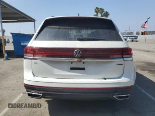 2024 Volkswagen Atlas SE with VIN 1V2LR2CA8RC534859, listed as a Copart auction lot 52890715 with 16,573 mi miles and Salvage title. Bid and sale history available at DreamBid. Image 6.