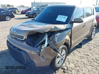2016 Kia Soul with VIN KNDJN2A26G7256355, listed as a IAAI auction lot 41635586 with 164,998 mi miles. Bid and sale history available at carsss.com. Image 6.