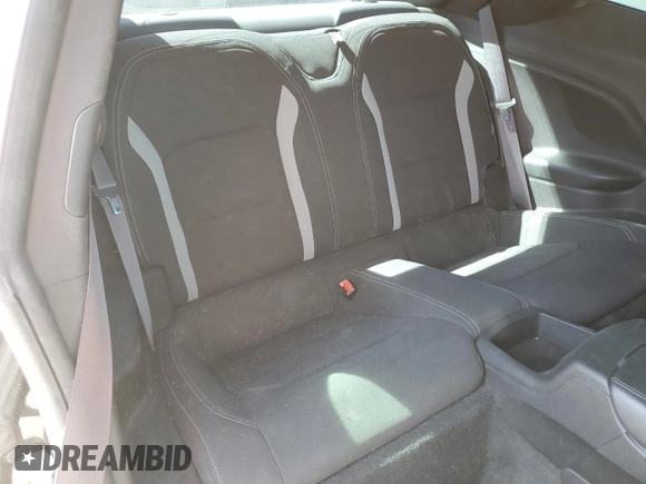 2017 Chevrolet Camaro 1LT z VIN 1G1FB1RX2H0132109, wystawiony jako Copart lot #49924125 z przebiegiem 48 504 mil mil oraz Szkoda całkowita • Salvage title. Historia ofert i sprzedaży dostępna na DreamBid. Obrazek 10.