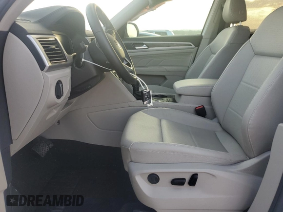 2023 Volkswagen Atlas SE with VIN 1V2JP2CA7PC524835, listed as a Copart auction lot 44734285 with 23,947 mi miles and Salvage title. Bid and sale history available at DreamBid. Image 7.