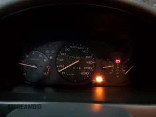 2000 Honda Civic z VIN 2HGEJ6688YH914377, wystawiony jako Copart lot #82462364 z przebiegiem 275 051 mil mil oraz Czysty tytuł • Clean title. Historia ofert i sprzedaży dostępna na DreamBid. Obrazek 9.