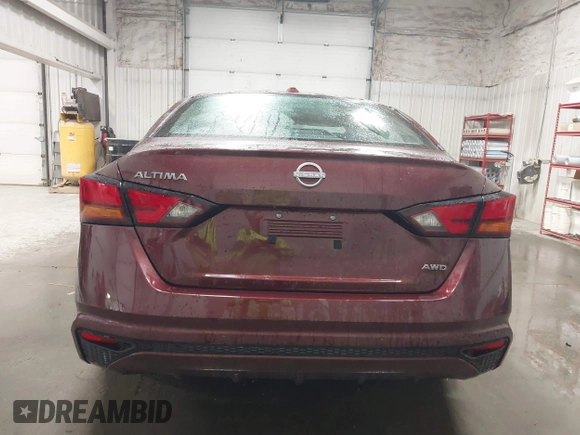 2025 Nissan Altima SV with VIN 1N4BL4DW8SN363079, listed as a IAAI auction lot 42058216 with 1,187 mi miles and . Bid and sale history available at DreamBid. Image 16.