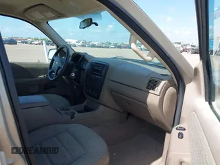 2004 Ford Explorer XLS with VIN 1FMZU62K44ZB28882, listed as a IAAI auction lot 42428926 with 63,905 mi miles and . Bid and sale history available at DreamBid. Image 5.