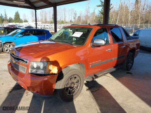 2008 Chevrolet Avalanche LS with VIN 3GNFK123X8G250104, listed as a IAAI auction lot 41383556 with 244,654 mi miles. Bid and sale history available at carsss.com. Image 17.